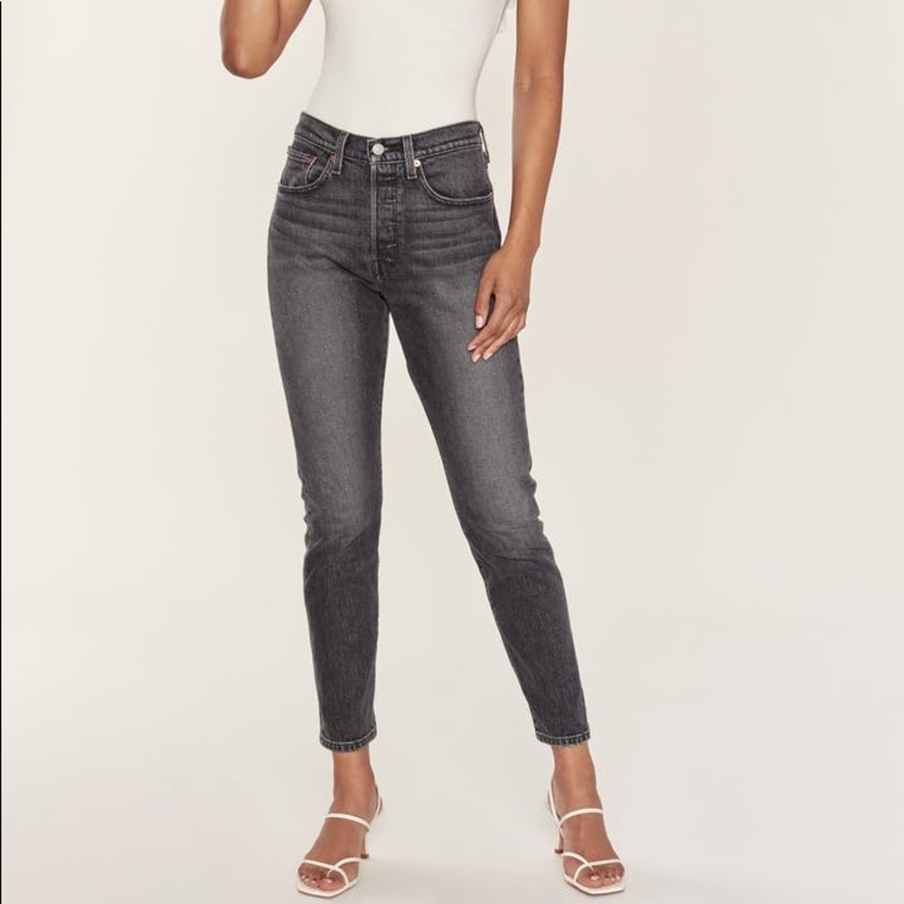 NWOT Levi’s 501 High Rise Wedgie Jeans